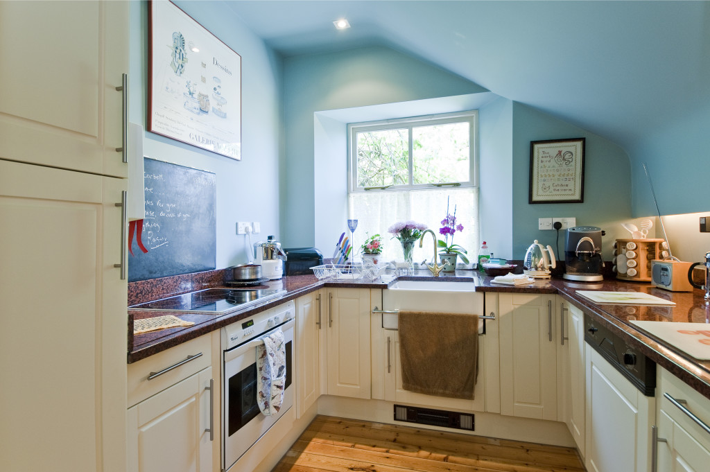 Fully-equipped kitchen makes self-catering easy.